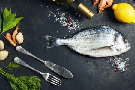 מסעדת דגים - Fish restaurant