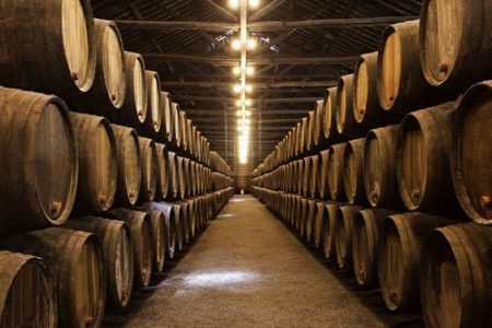 מרתף יין - Wine cellar